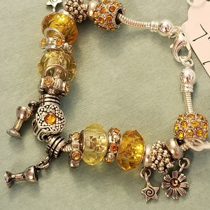 NWT Handmade Bracelet Swarovski Wine Grapes
